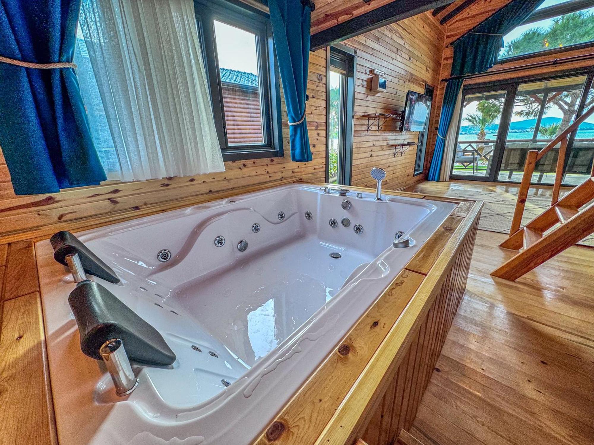 Tringo Bungalov Ayvalı Exteriör bild